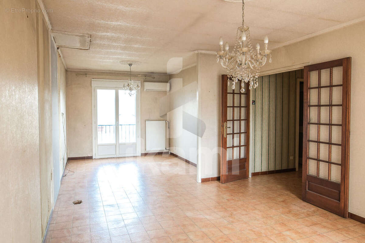 Maison à BOURG-LES-VALENCE