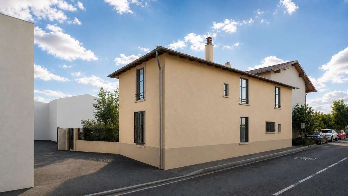 Appartement - Duplex - 4 Chambres - Jardin - Place de parking - Au cœur du village - Proche commodités - photo 9