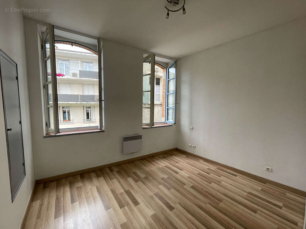 Appartement à CAUSSADE