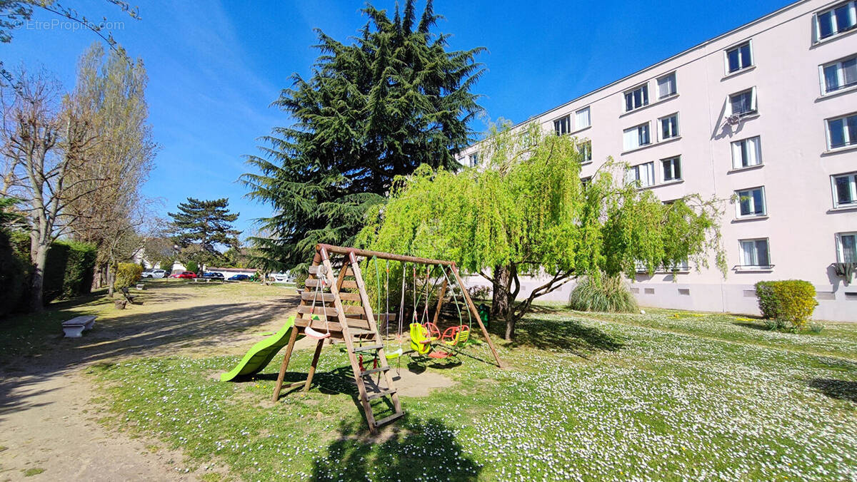 Appartement à ERMONT