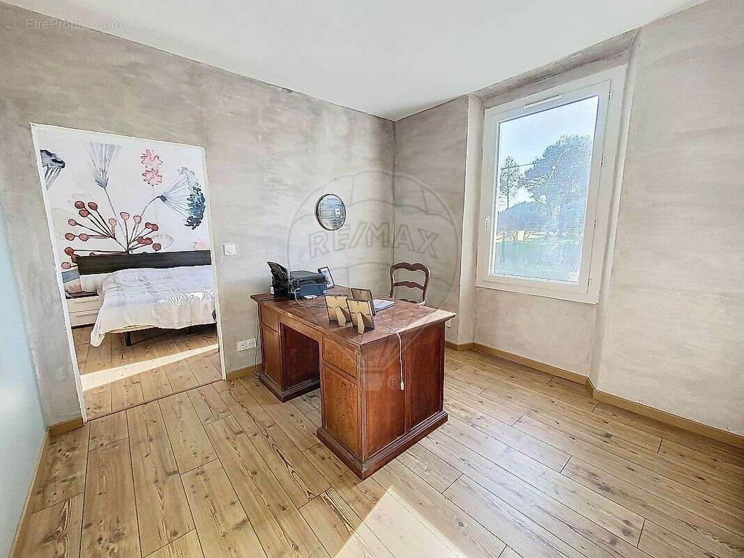 Maison à BOISSET-ET-GAUJAC
