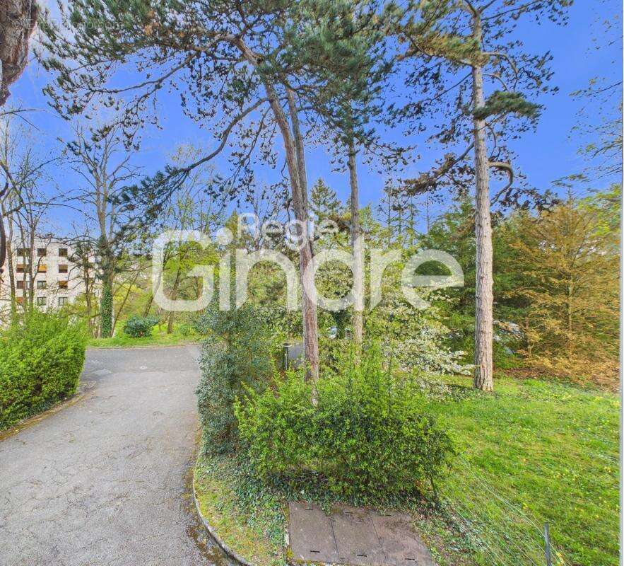 Appartement à TASSIN-LA-DEMI-LUNE