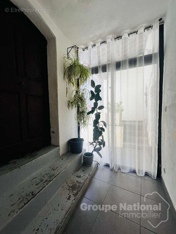 Maison à GOUDARGUES