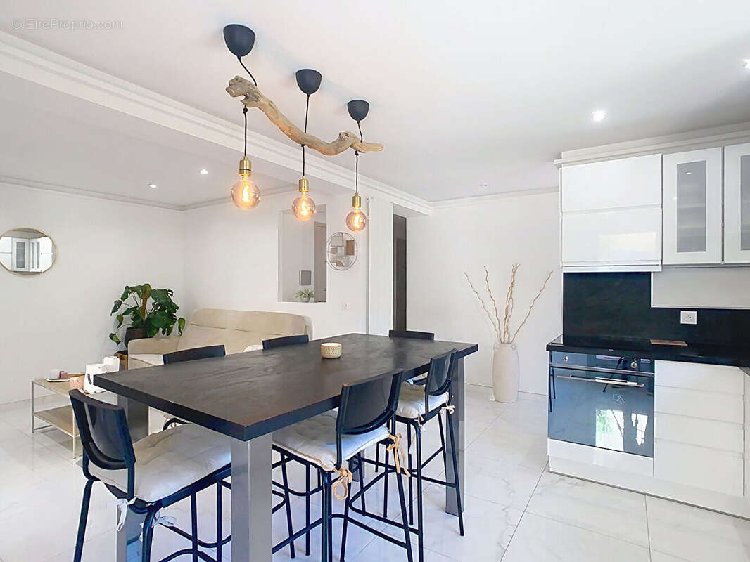 Appartement à MENTON