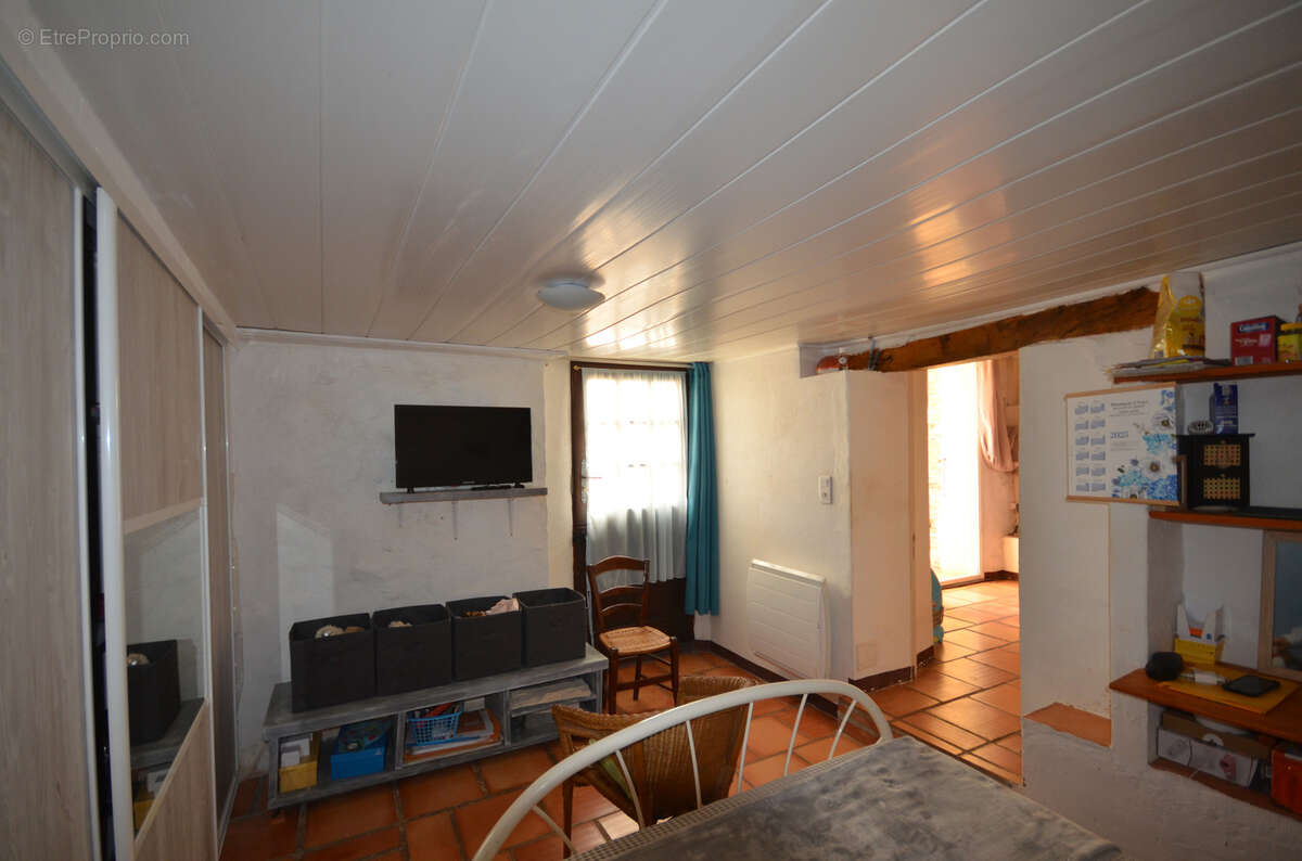 Maison à AUPS