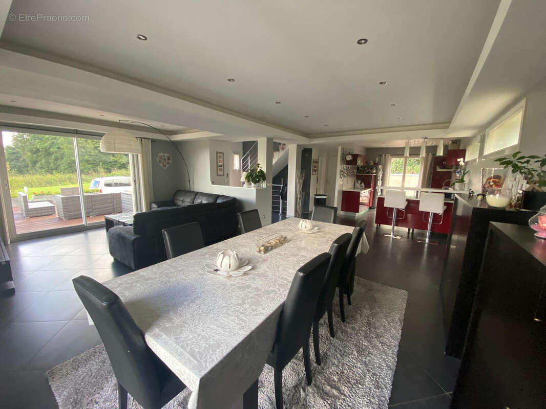 Maison à SAINT-BRICE-SOUS-FORET