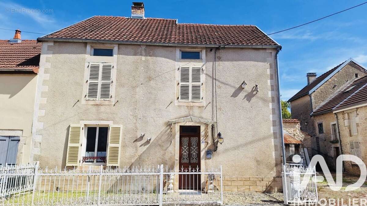Maison 124 m² à Aubepierre-Sur-Aube  - photo 2