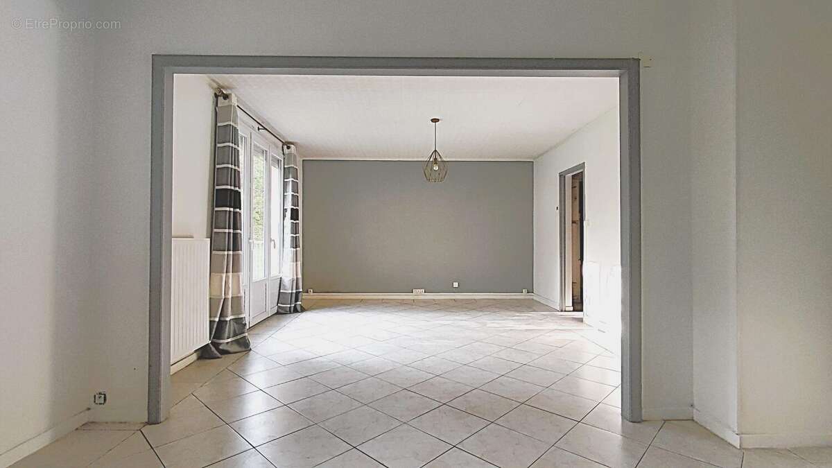 Appartement à CARBON-BLANC