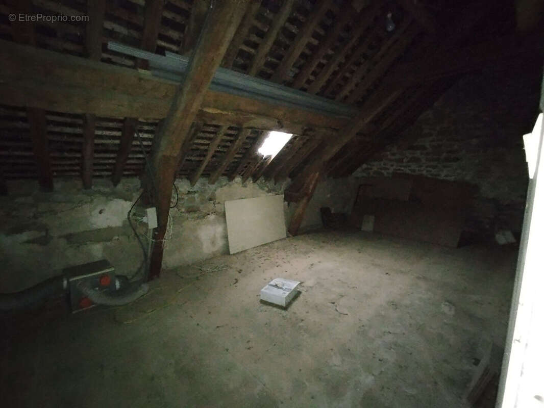 Maison à LARCHAMP