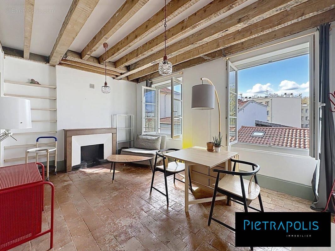 Appartement à LYON-9E