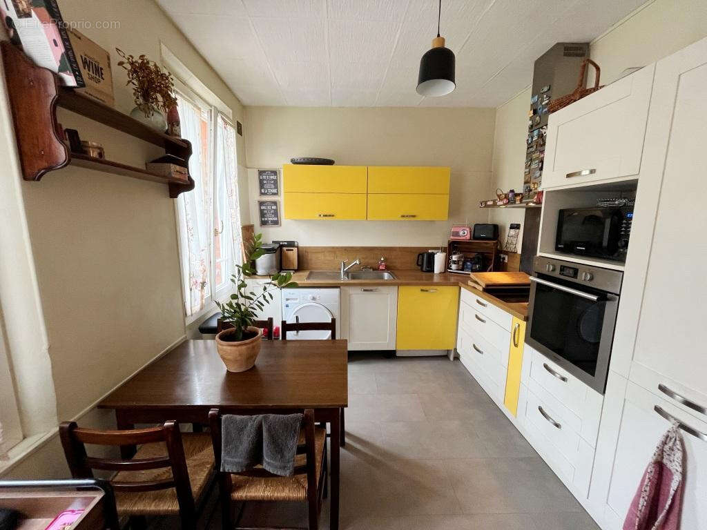 Appartement à SENS