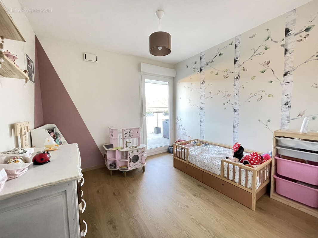 Appartement à OULLINS