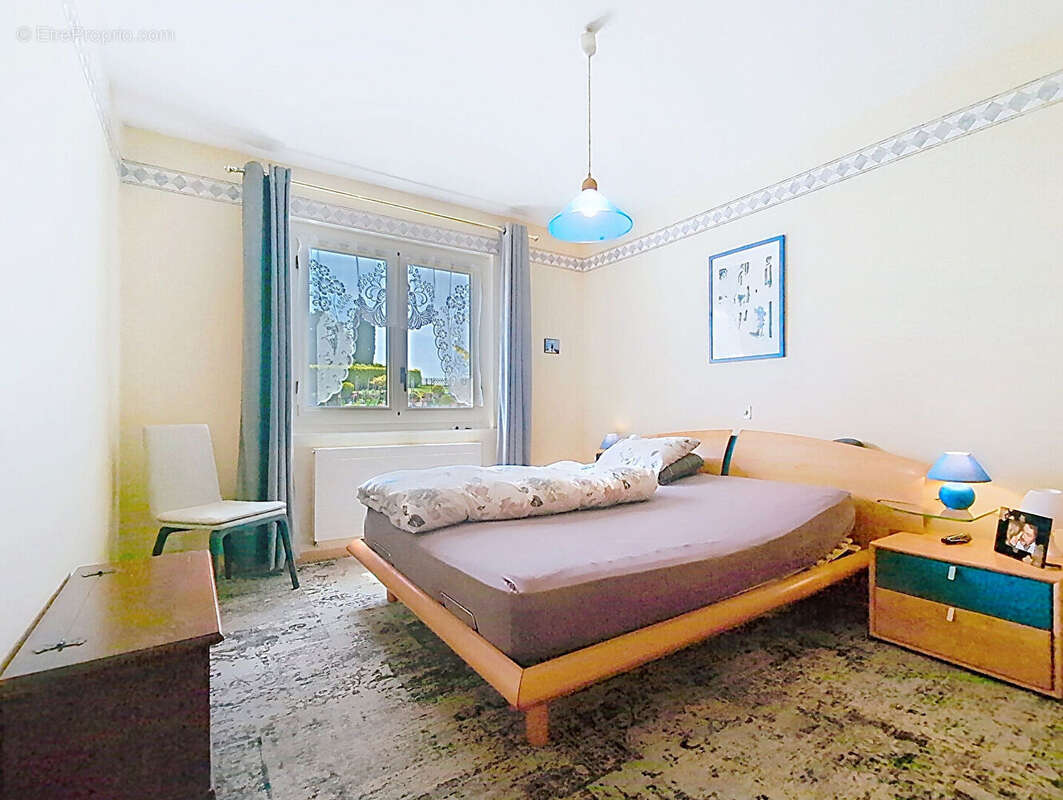 Maison à THORENS-GLIERES