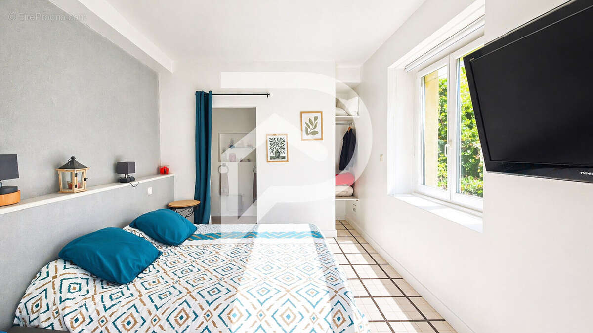 Maison à PAYRIN-AUGMONTEL