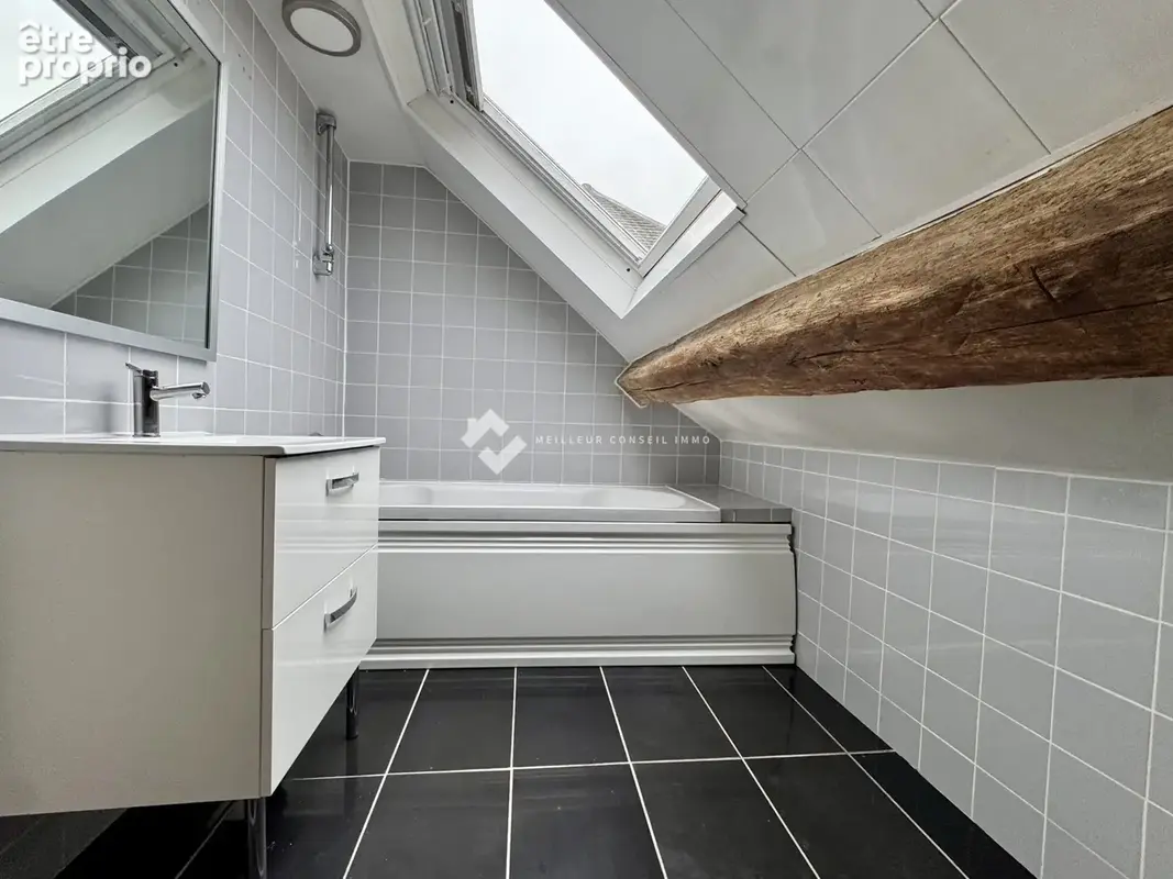 Appartement 4 pièces 82 m² à vendre à La Chapelle-En-Serval (60520) - photo 6