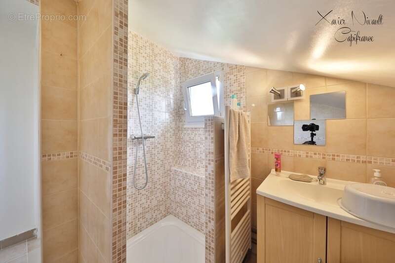 Maison à vendre 7 pièces BOURG EN BRESSE (01) - photo 9