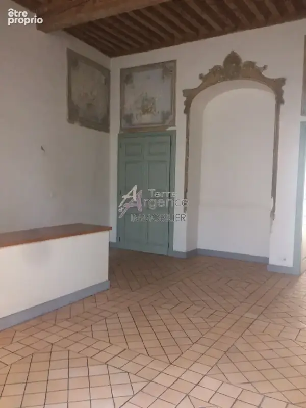Photo Appartement à Beaucaire au prix de 99 000€