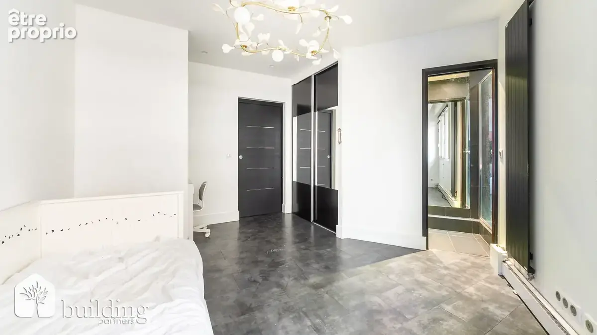 À vendre - Levallois-Perret Villiers - Appartement familial 6 pièces avec balcons de 159,37 m² - photo 15