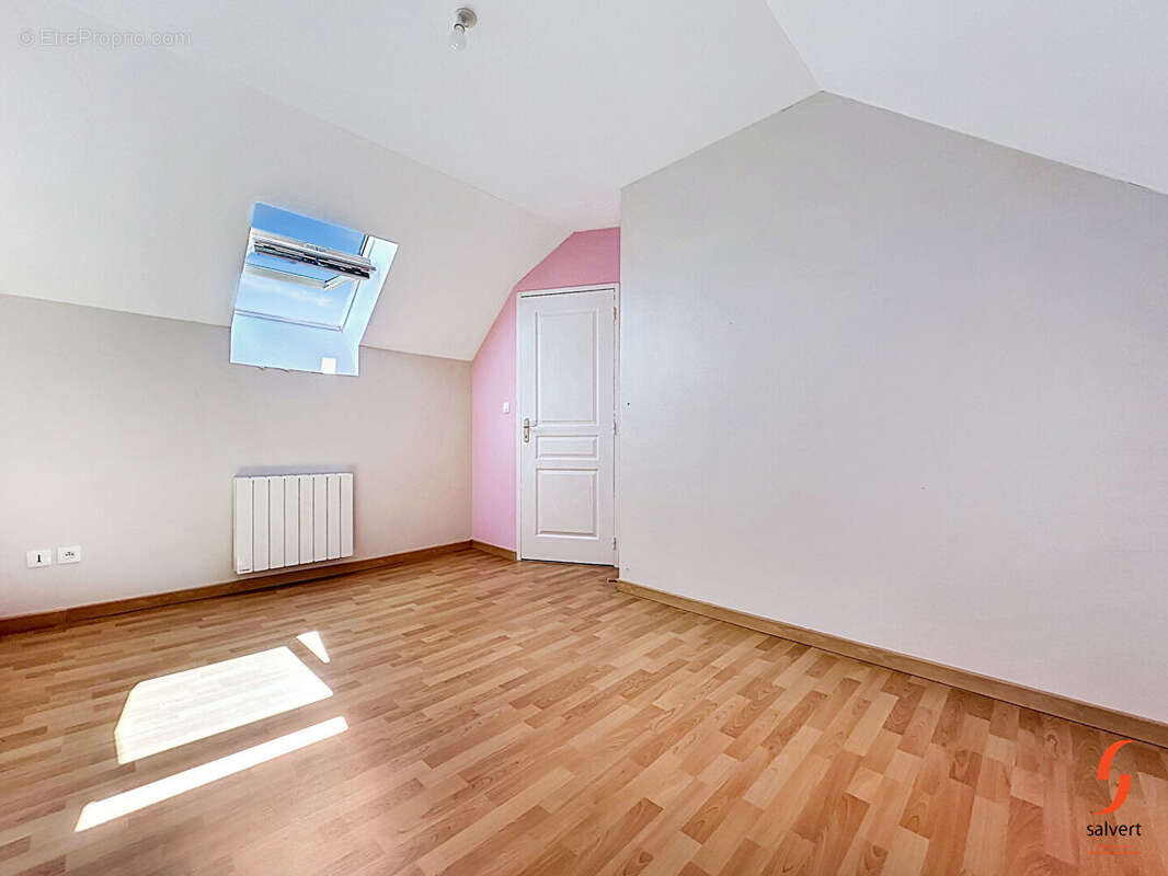 Maison à NERIS-LES-BAINS