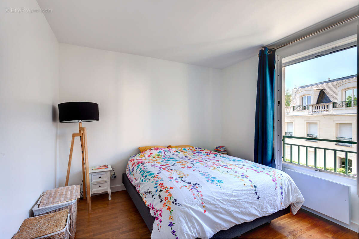 Appartement à LE PLESSIS-ROBINSON