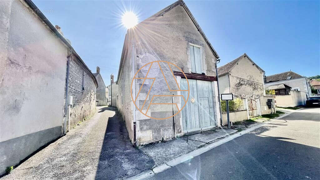 Maison à JUSSY