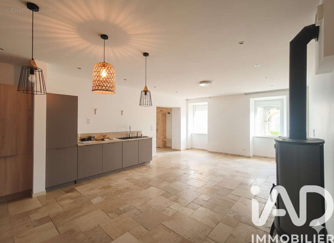 Photo 6 - Maison à BERRIAS-ET-CASTELJAU