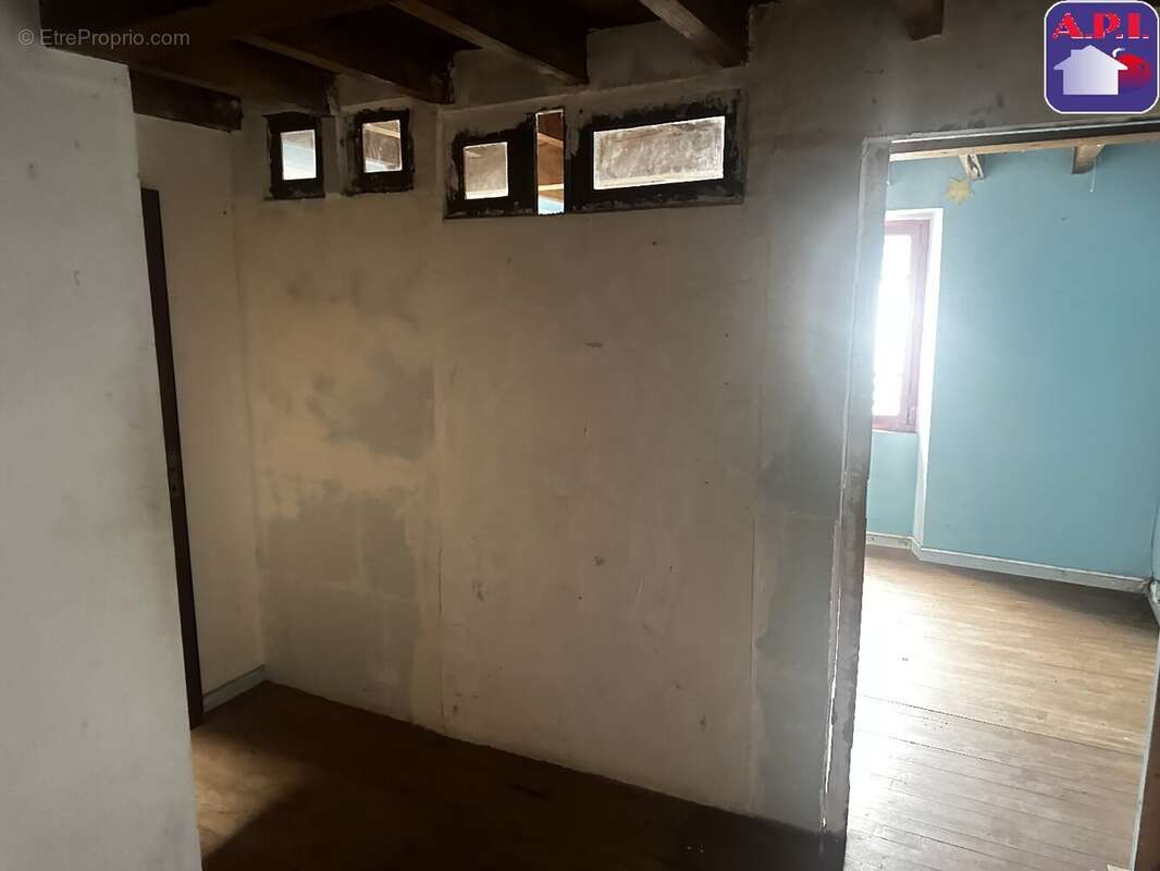 Maison à LA BASTIDE-DE-SEROU