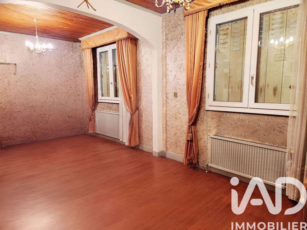 Photo 6 - Maison à SAINT-GRATIEN