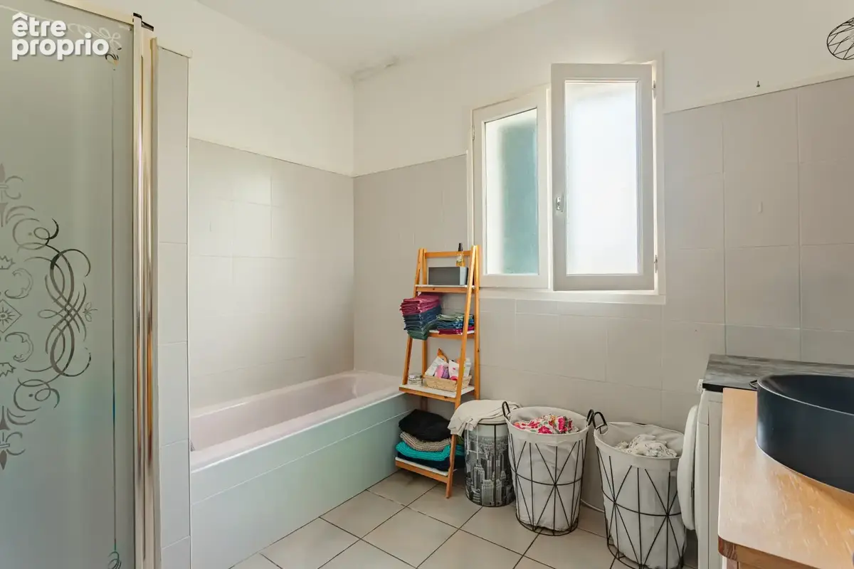 Maison quartier Aguerria Mouguerre plain-pied - photo 7