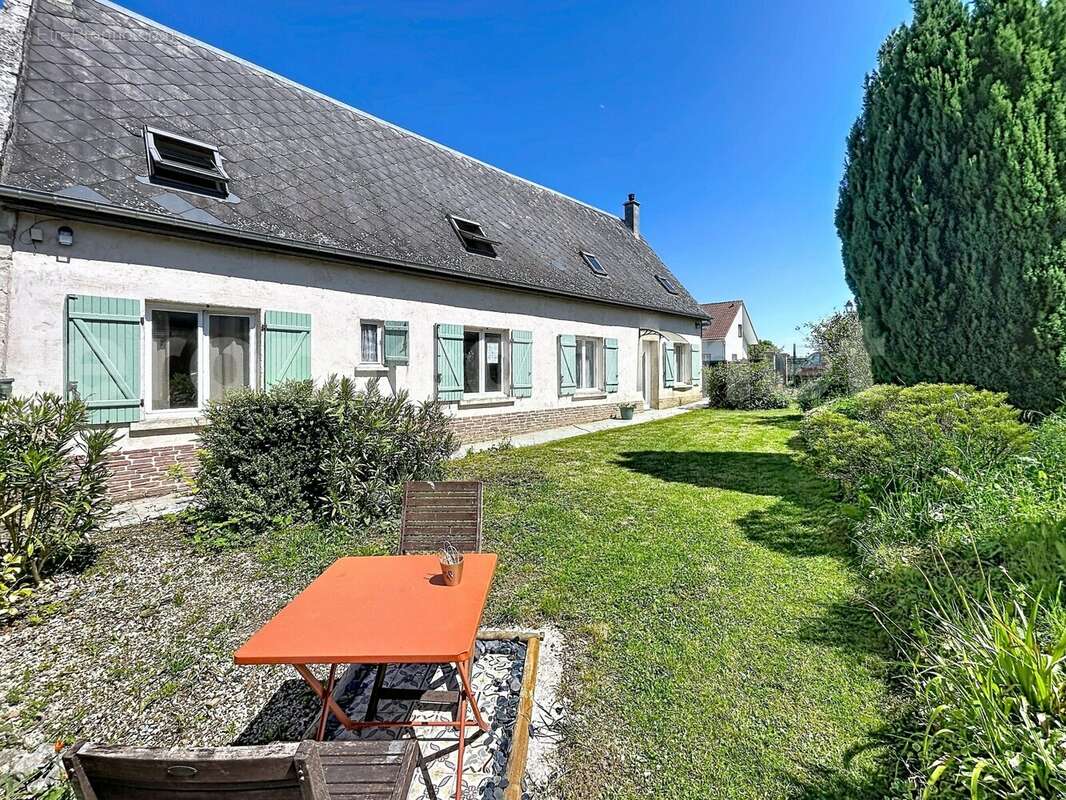ger_00025 - Maison à BRETEUIL