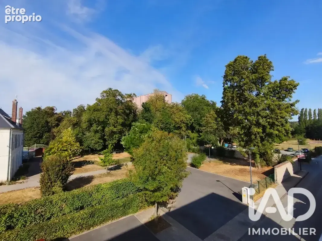 Photo 1 - Appartement à VILLENOY