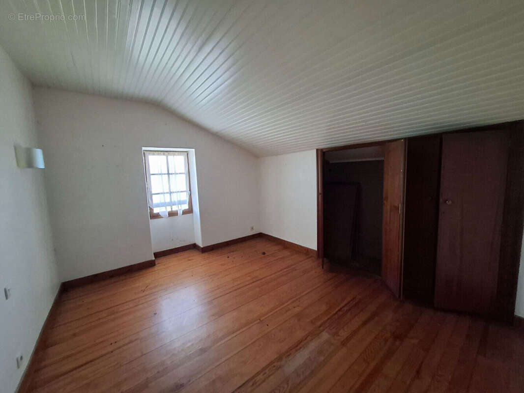 Appartement à URRUGNE