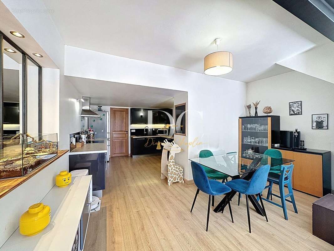 Maison à CAUMONT-SUR-DURANCE