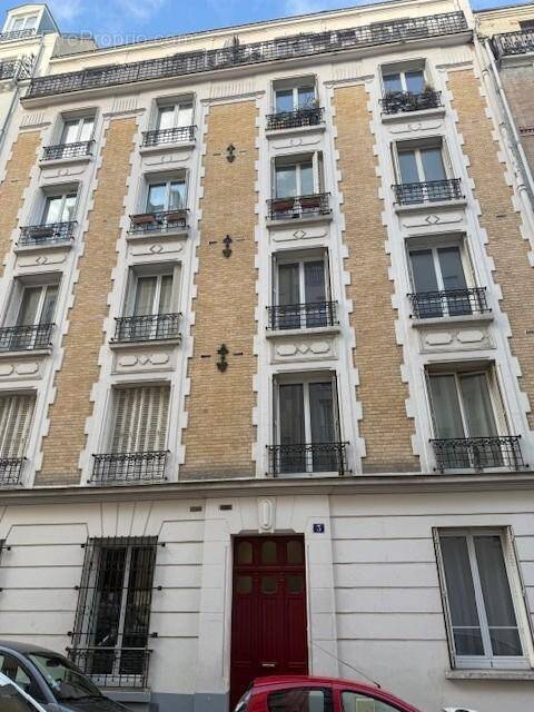 Appartement à PARIS-19E