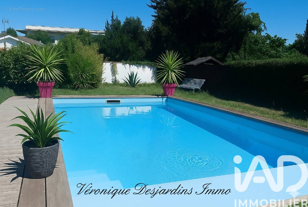 Photo 1 - Maison à SAINTES