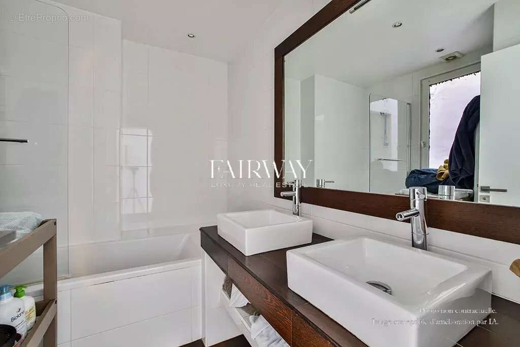 Appartement à PARIS-9E