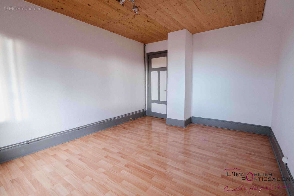 Appartement à PONTARLIER