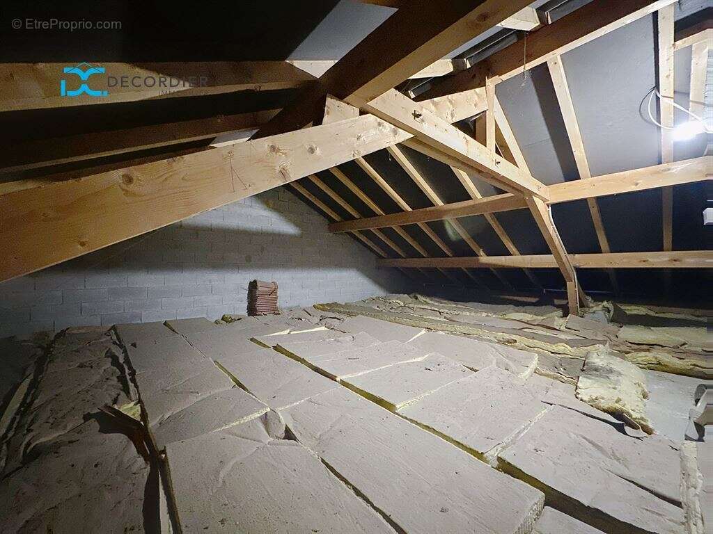 Maison à NEUVECELLE