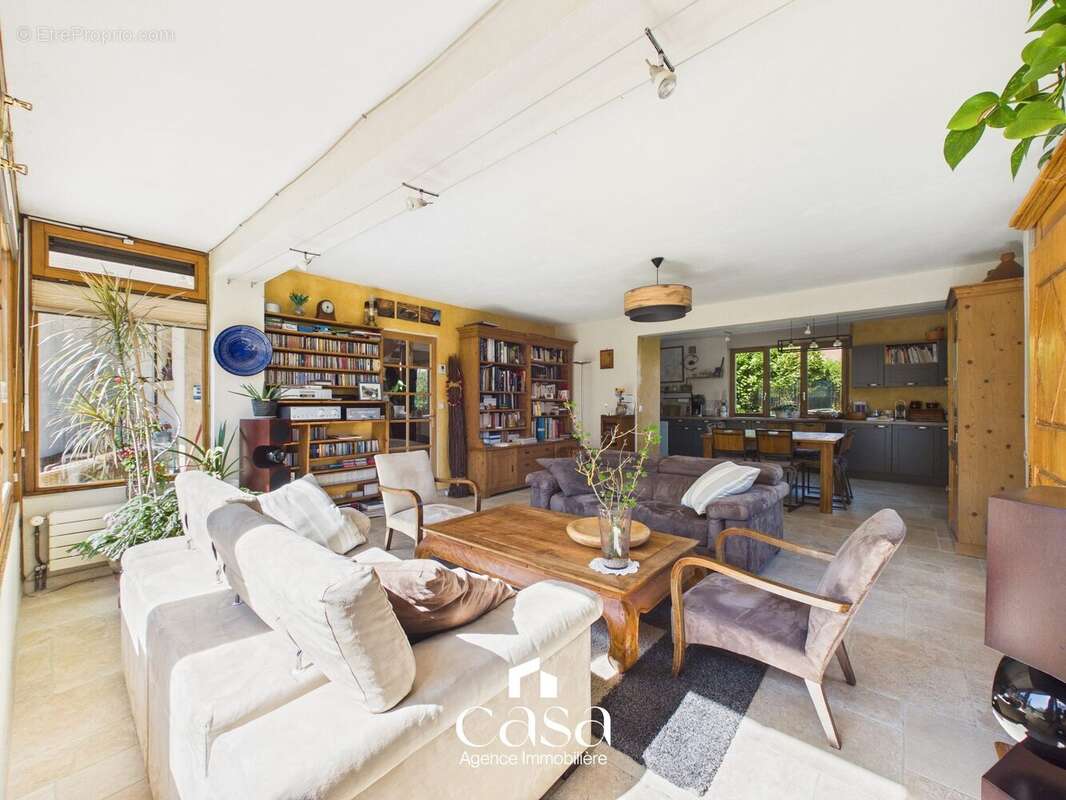 Maison à BRETTEVILLE-SUR-ODON