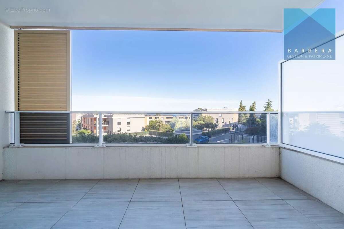 Appartement à VILLENEUVE-LOUBET