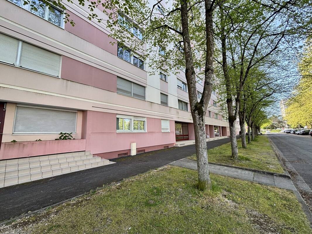 Appartement à POITIERS