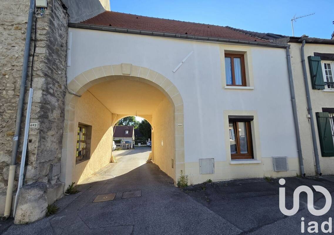 Photo 1 - Appartement à LA CHAPELLE-EN-SERVAL