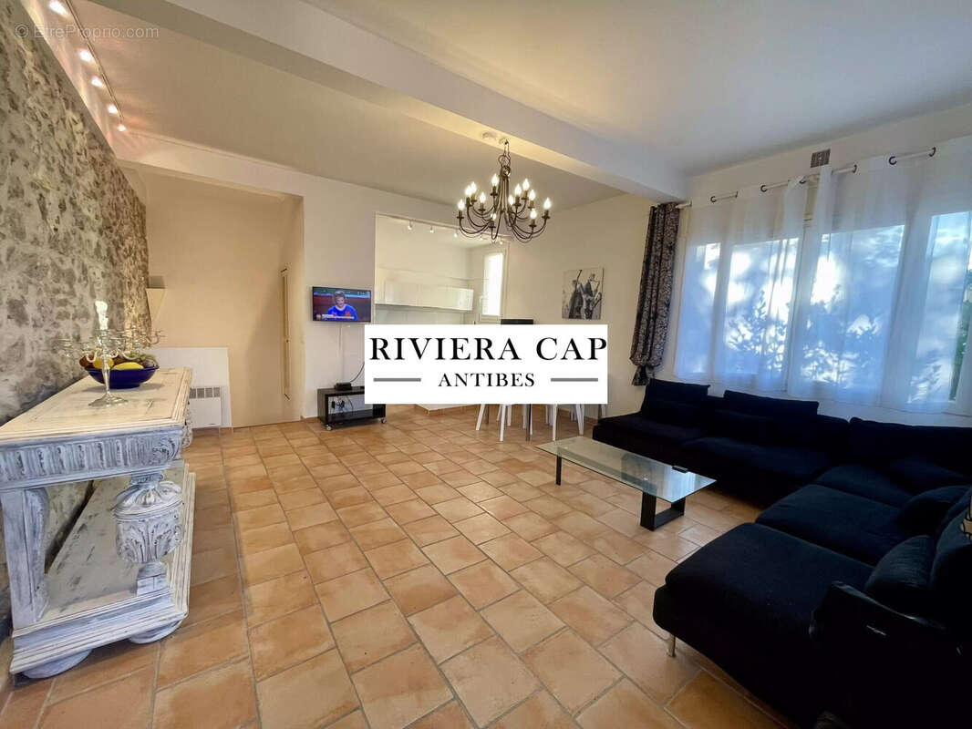 Maison 70 m² à Antibes  - photo 5