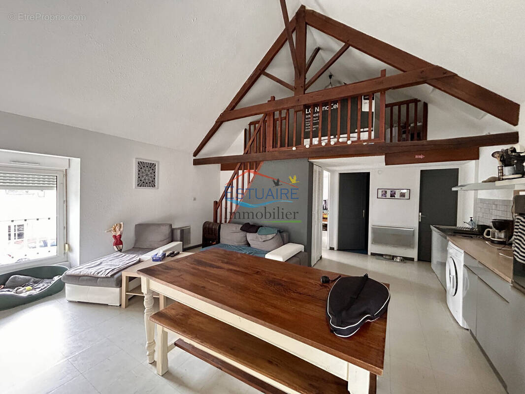 Appartement 51 m² à Malville  - photo 1