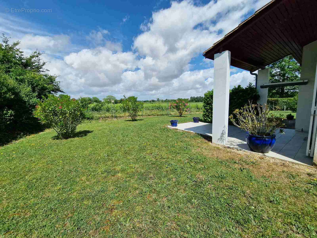 Maison au calme avec 5 chambres et 2 salles d'eau - photo 3