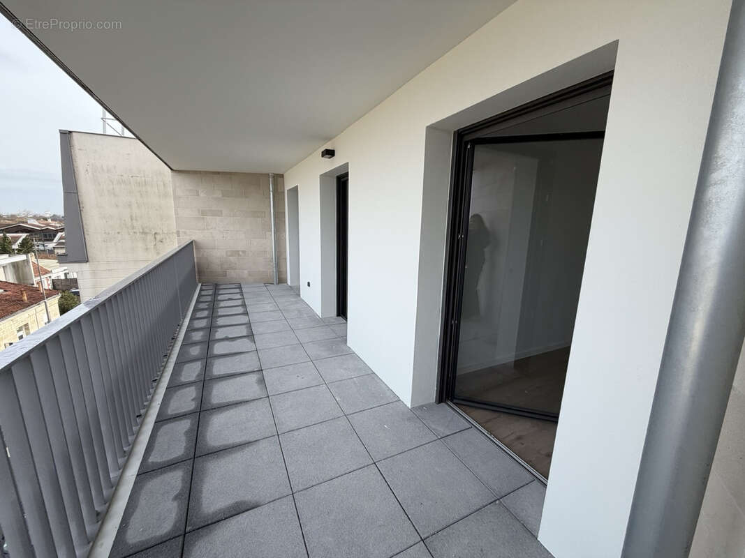 Appartement à PESSAC