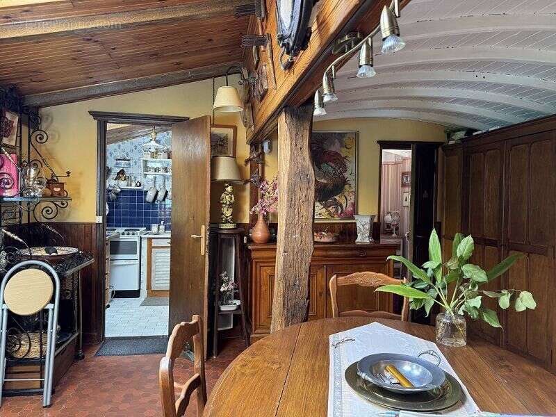Maison 80 m² à Pont-Sur-Yonne  - photo 7