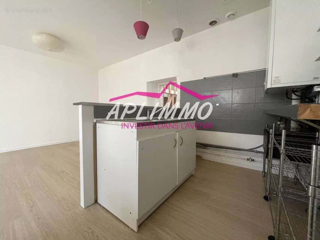 Appartement à LE TEIL