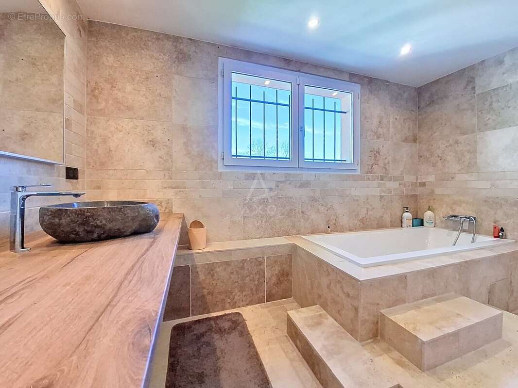 Maison 221 m² à Barzun  - photo 13