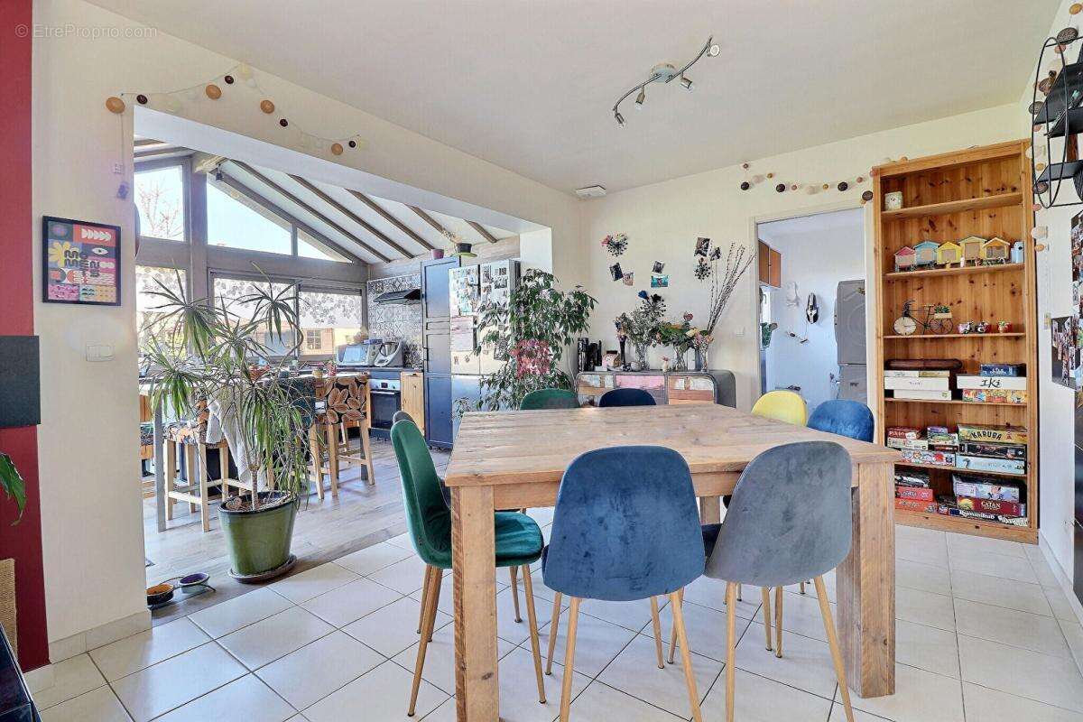 Maison à SAINT-VRAIN